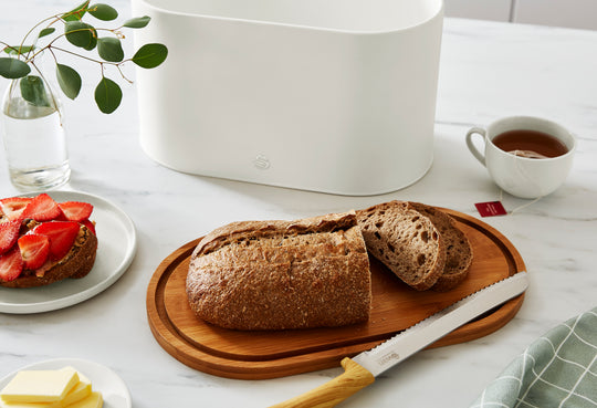 Swan Nordic Bread Bin & Cutting Board